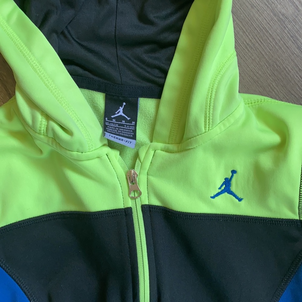 Jordan Sweater - Picture 2 of 6